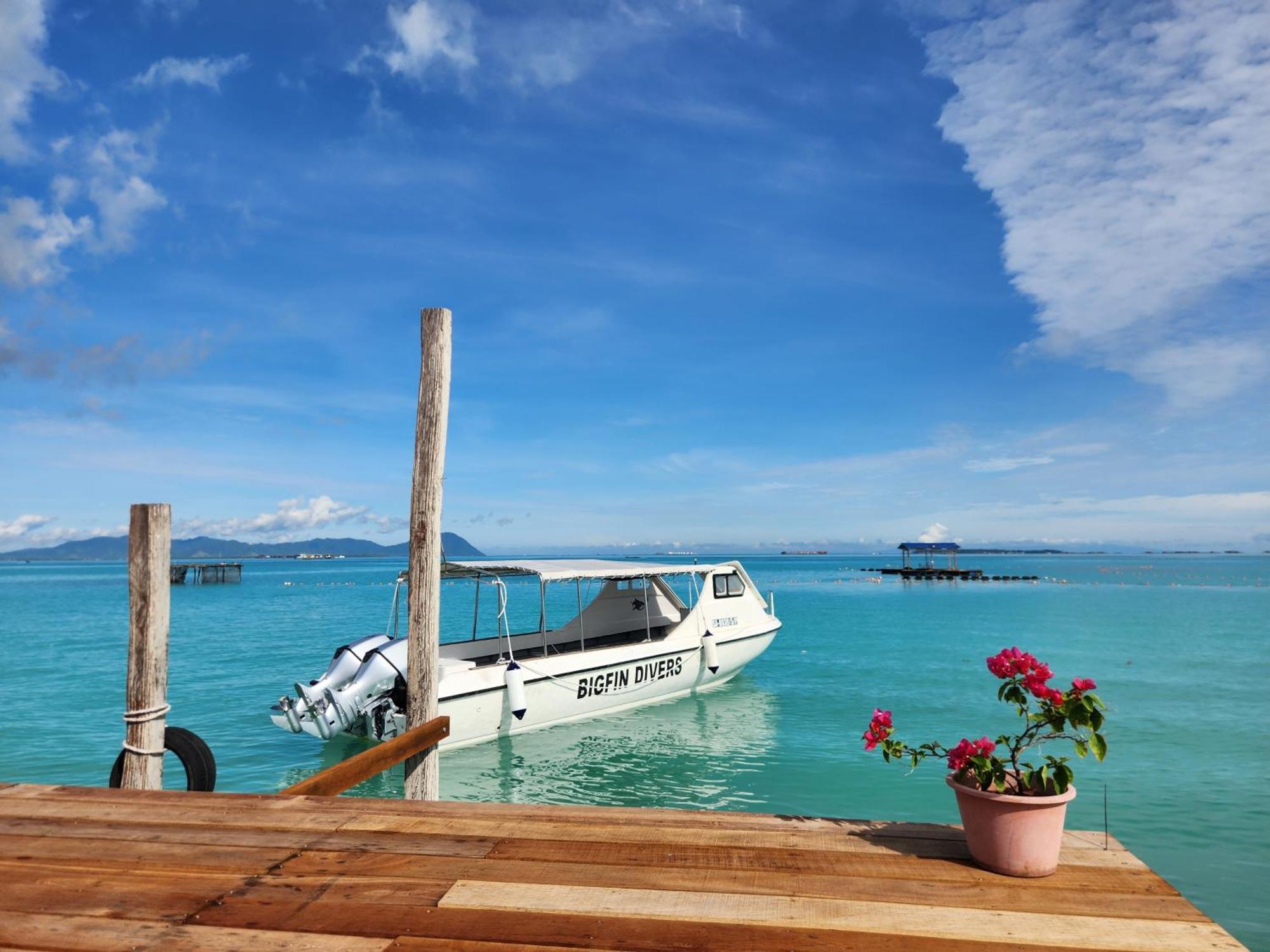 Bigfin Water Bungalow Hotell Semporna Eksteriør bilde