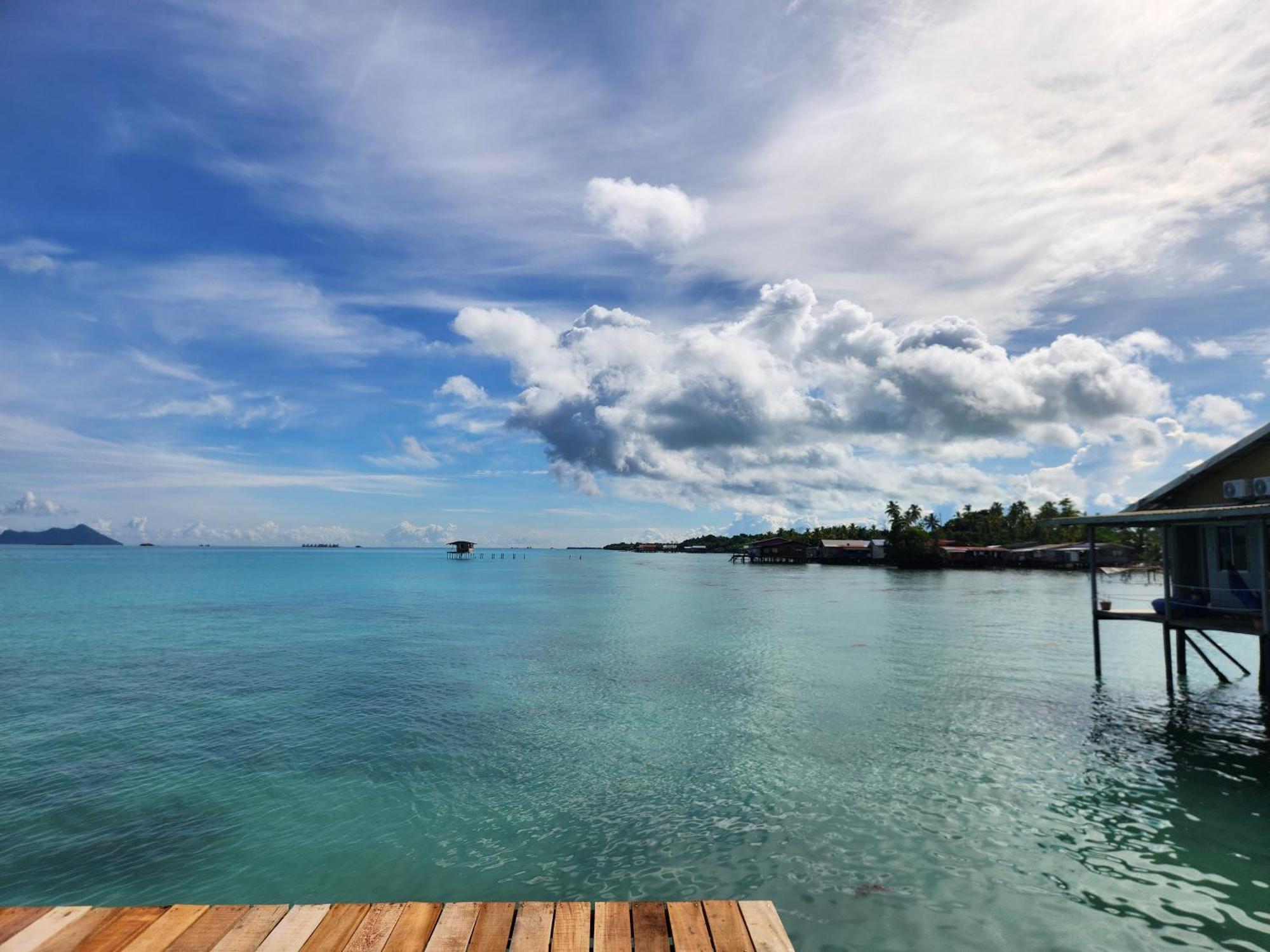 Bigfin Water Bungalow Hotell Semporna Eksteriør bilde