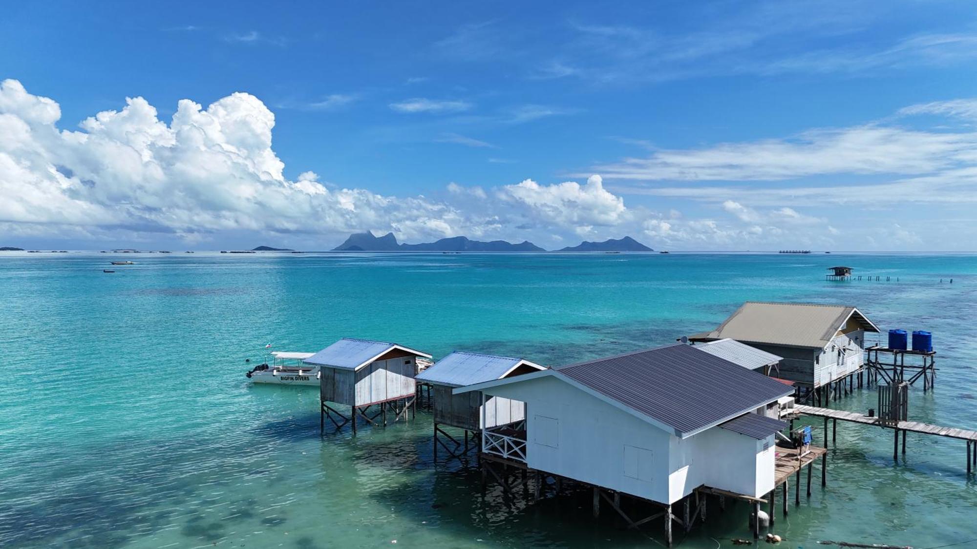 Bigfin Water Bungalow Hotell Semporna Eksteriør bilde